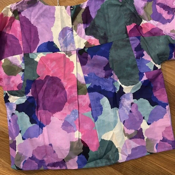 🌸Deal🌸 NWT Tyler Boe Trina spring blouse top in pink and purple - Picture 10 of 13